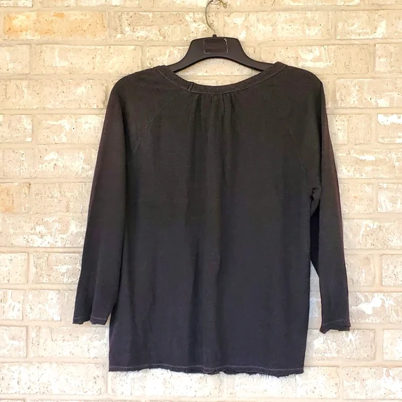 XCVI 3/4 Sleeve Crew Neck Top in Charcoal, Size Large, NWT - Picture 2 of 11